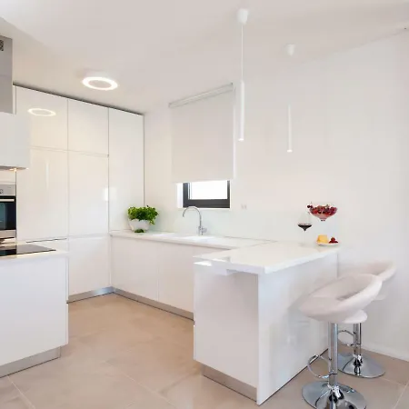 Sunce Villa